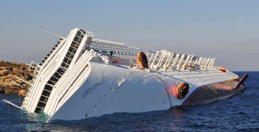 कङ्गोमामा  पानी जहाज दुर्घटना हुँदा १८० जना बेपत्ता