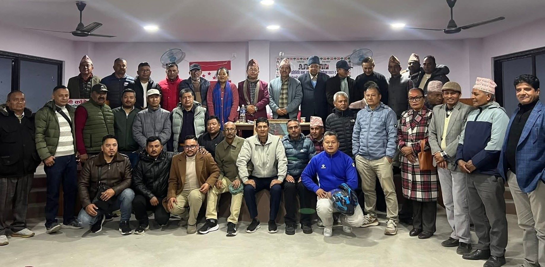 कर्णाली प्रदेशमा नेकपाको संसदीय दल नेता चयनमा प्रचण्डको चासो, छलफलबाटै टुङ्ग्याउन निर्देशन