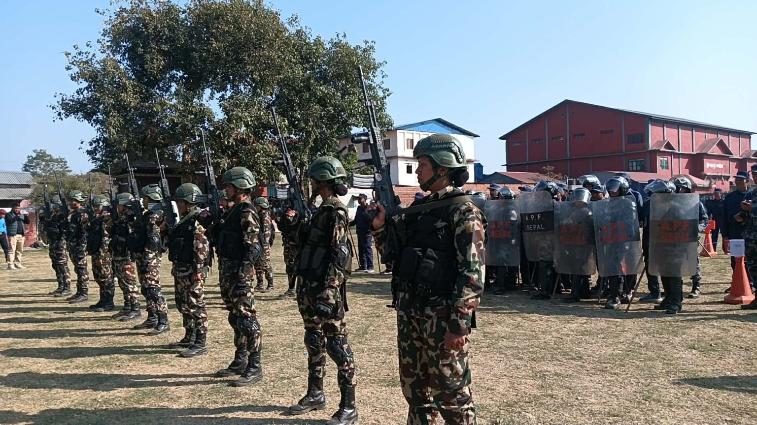 निर्वाचन बिथोल्ने प्रयास भएमा ‘रेड अलर्ट’: चितवनमा नेपाली सेनासहित संयुक्त सुरक्षा अभ्यास